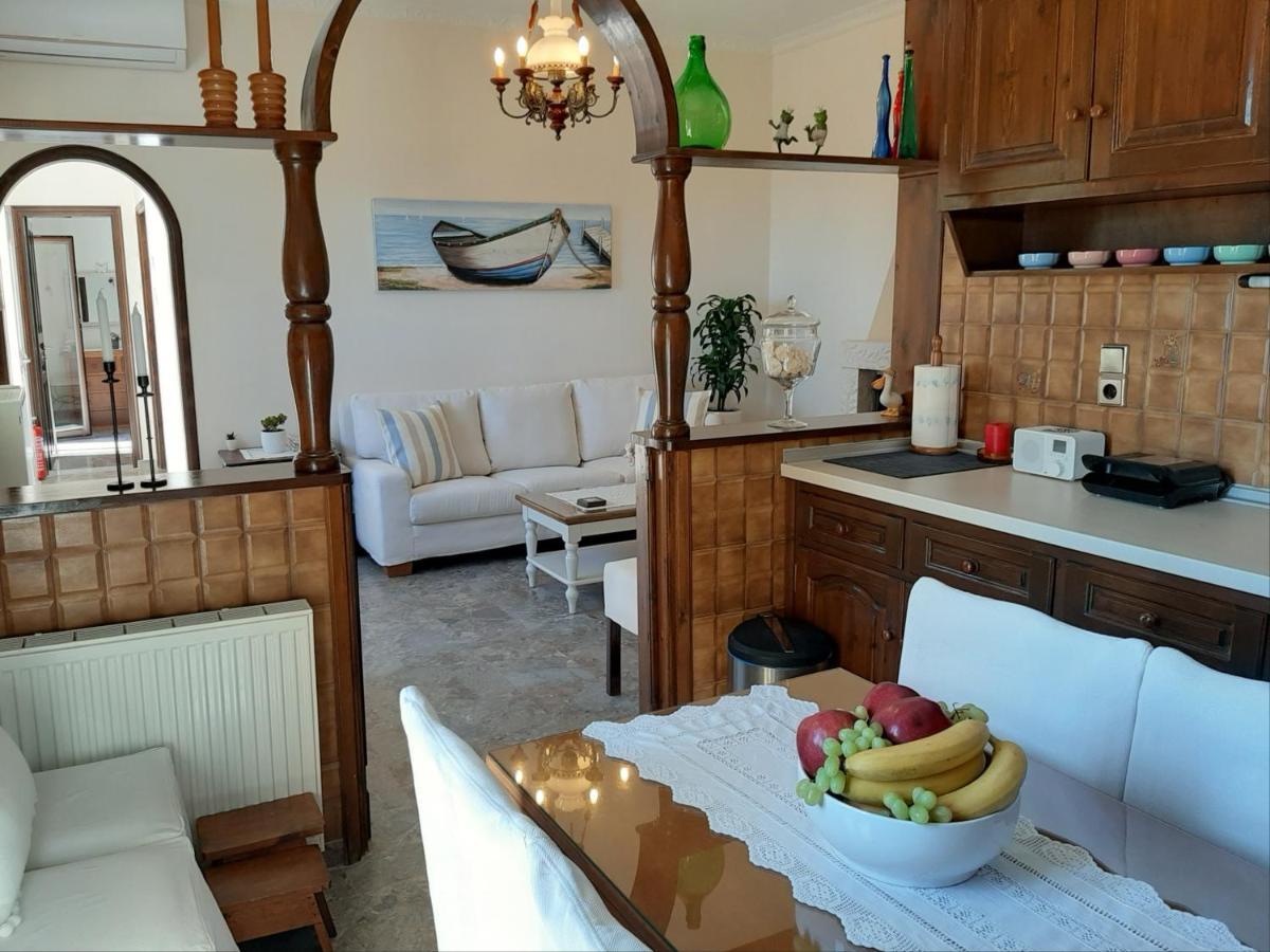 Ferienwohnung Kontis Apts Pelekas Exterior foto