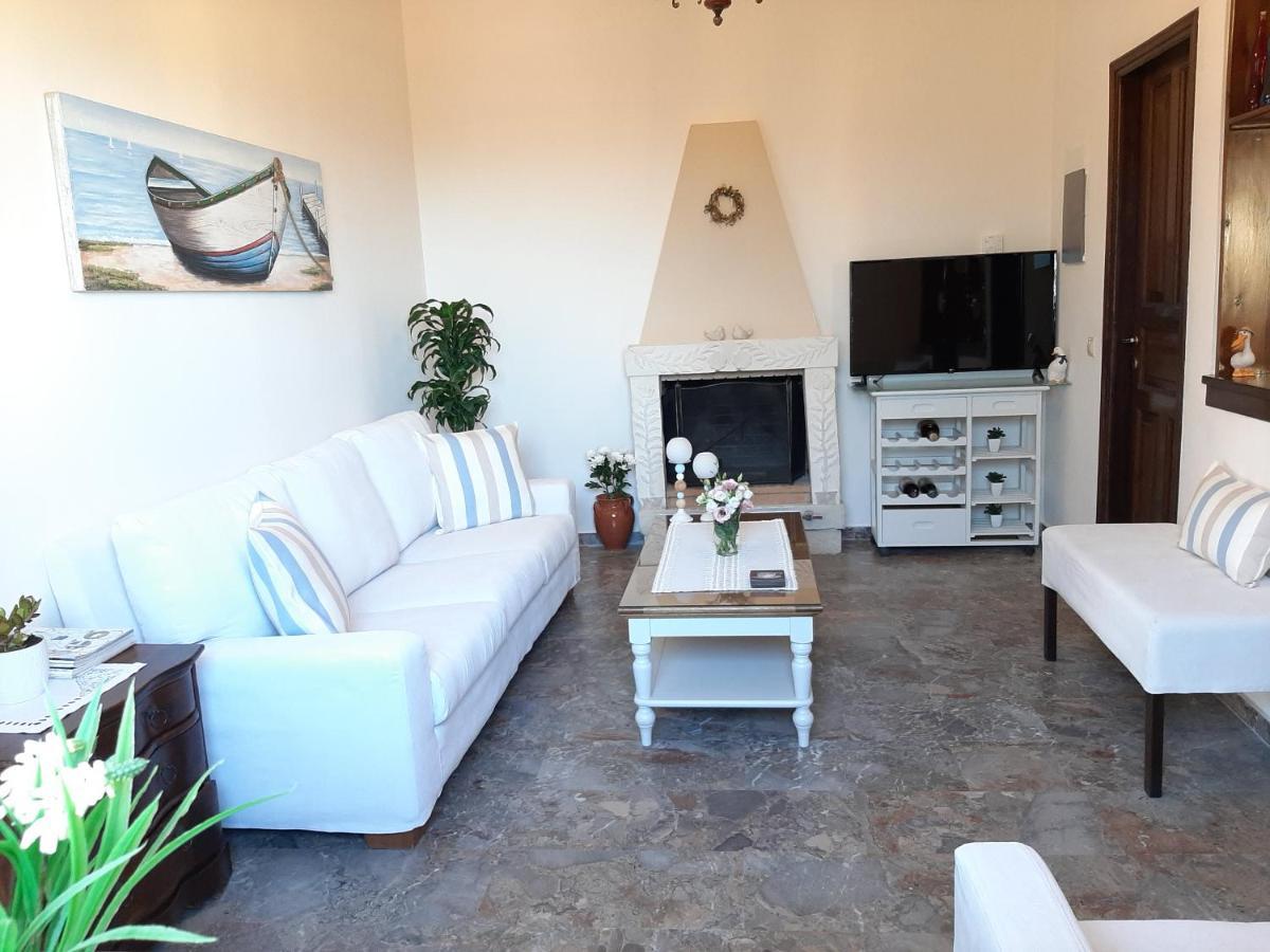 Ferienwohnung Kontis Apts Pelekas Exterior foto